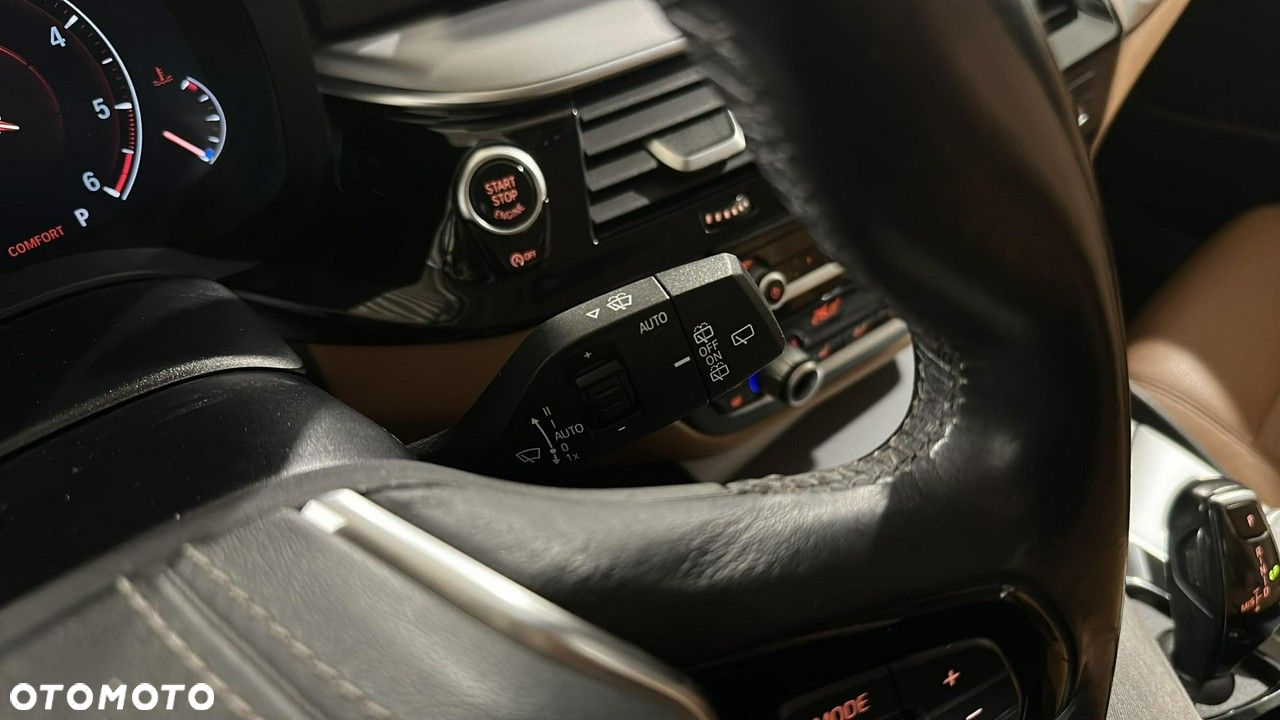 BMW Seria 5 - 23