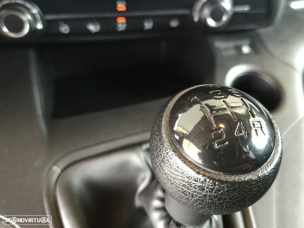 Peugeot Rifter 1.5 BlueHDi Active - 16