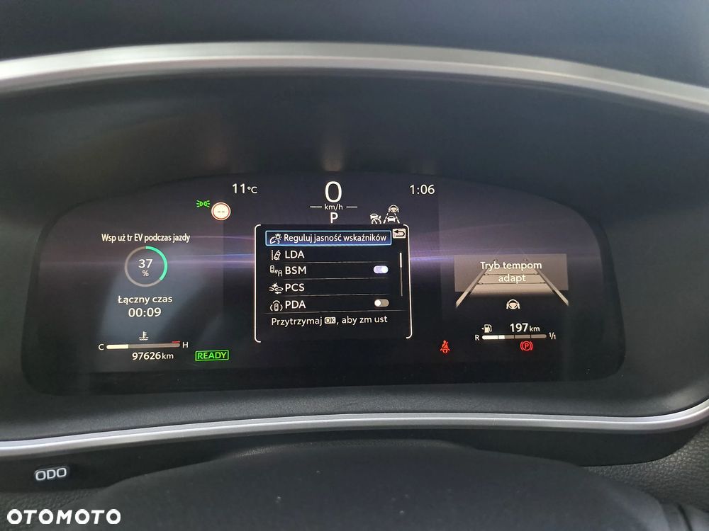 Toyota Corolla Cross 2.0 Hybrid Premiere Edition AWD - 37