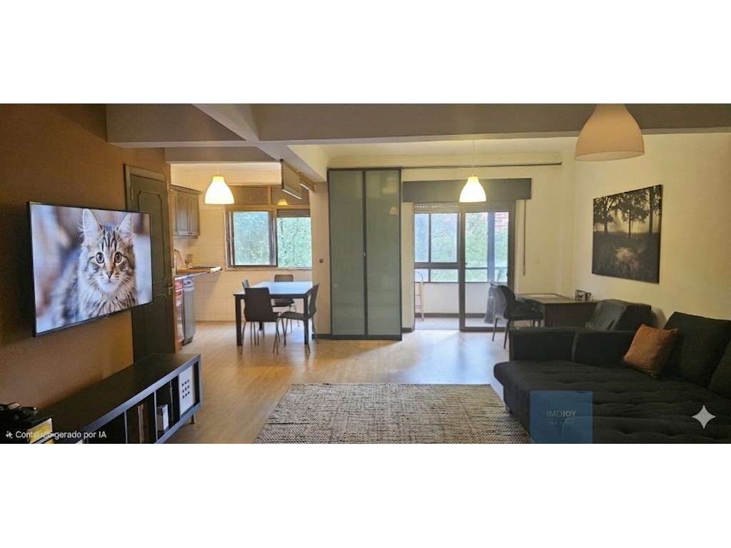 Apartamento T1+1 em Rio de Mouro - Grande imagem: 2/18