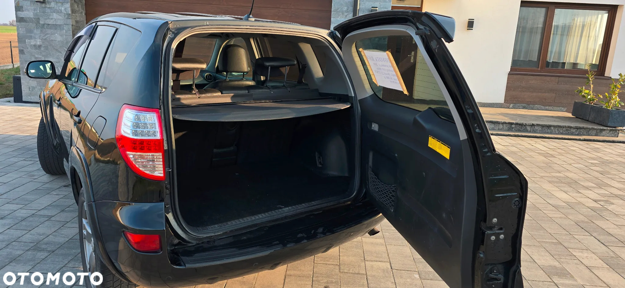 Toyota RAV4 2.2 D-CAT X Platinium NAVI - 3