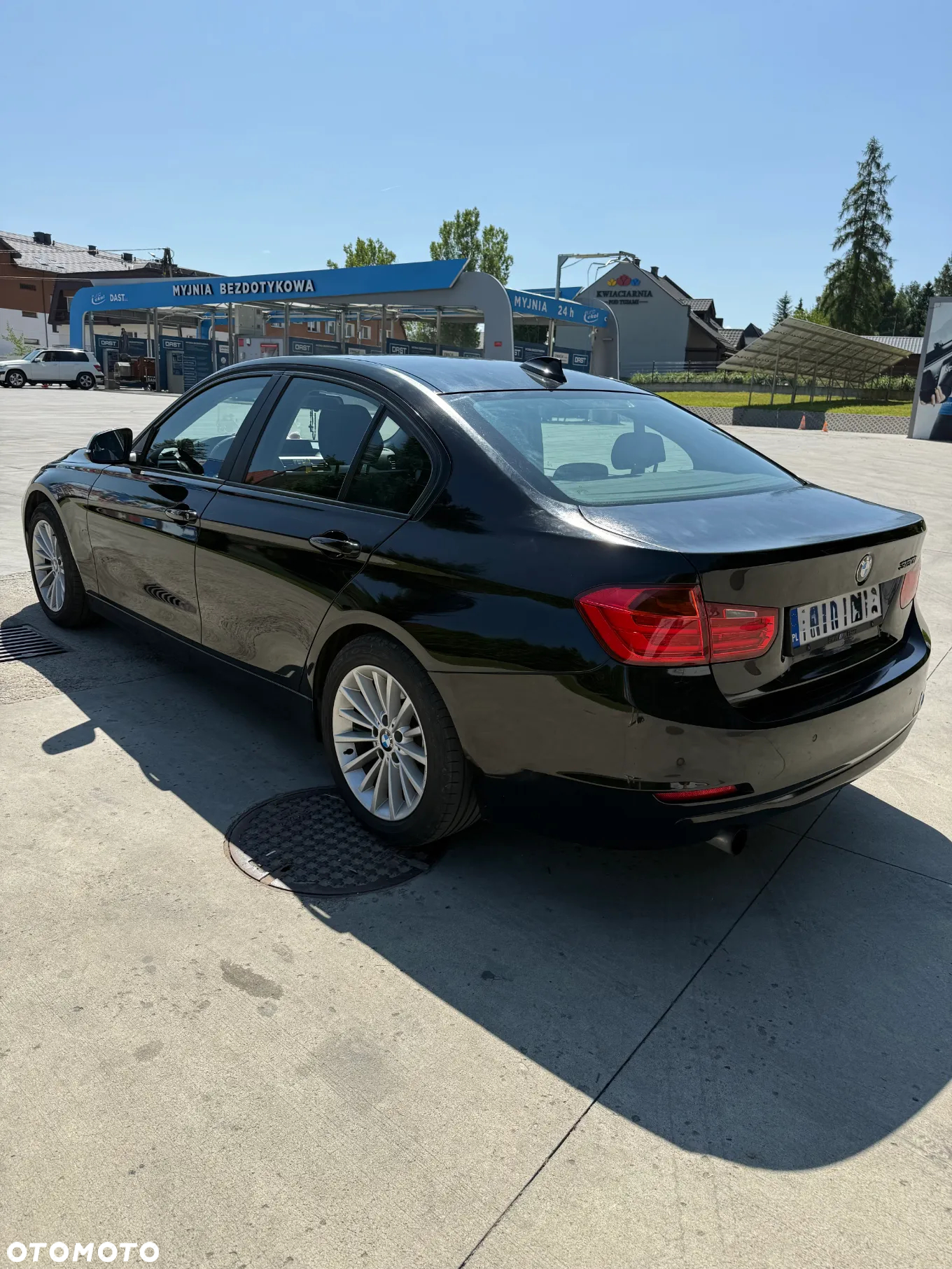 BMW Seria 3 320i - 6
