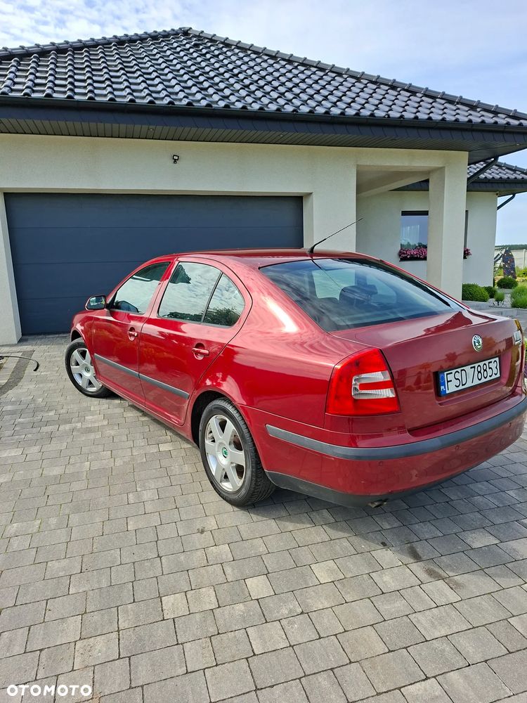 Skoda Octavia 1.6 Classic - 8