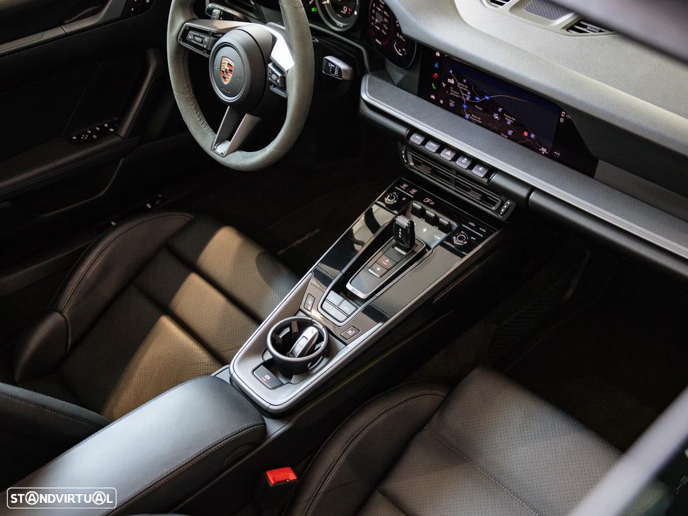 Porsche 911 (992) Carrera Cabriolet PDK - 51