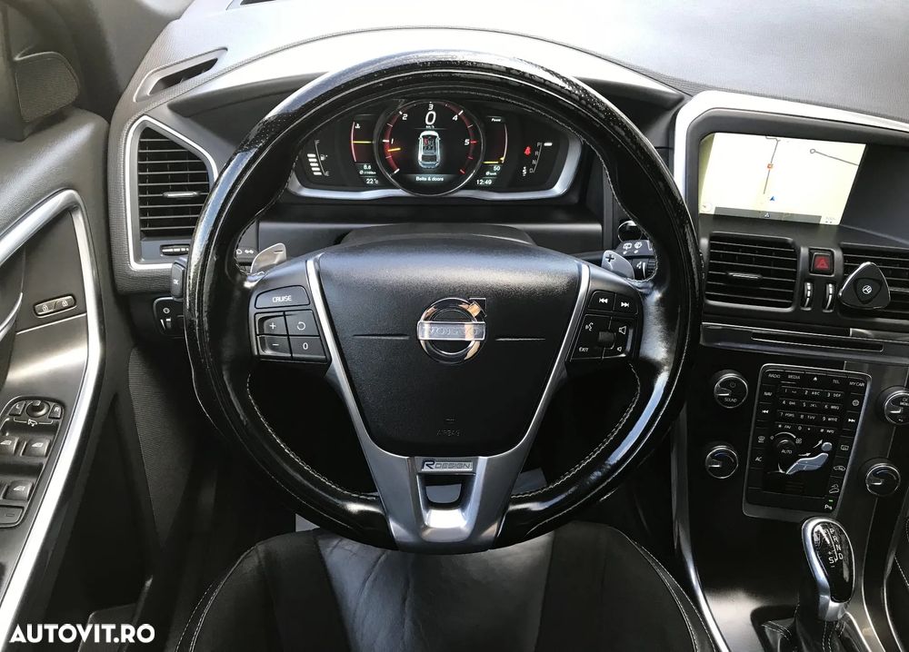 Volvo XC 60 D4AWD R-Design - 17
