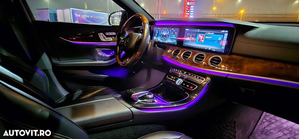 Mercedes-Benz E 220 d 9G-TRONIC Exclusive - 31