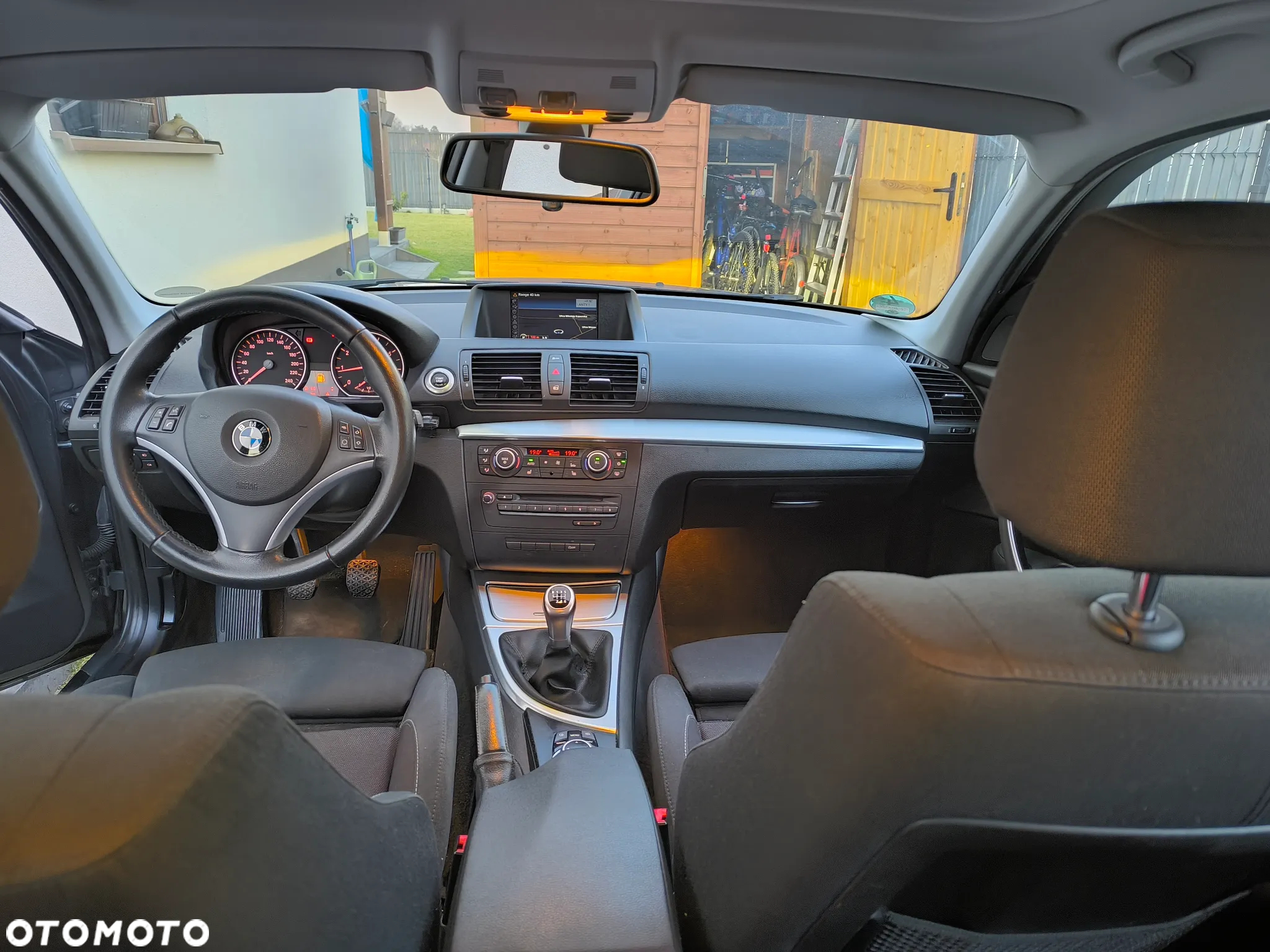 BMW Seria 1 118i - 26