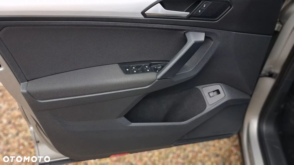 Volkswagen Tiguan 1.5 TSI ACT OPF Comfortline - 26