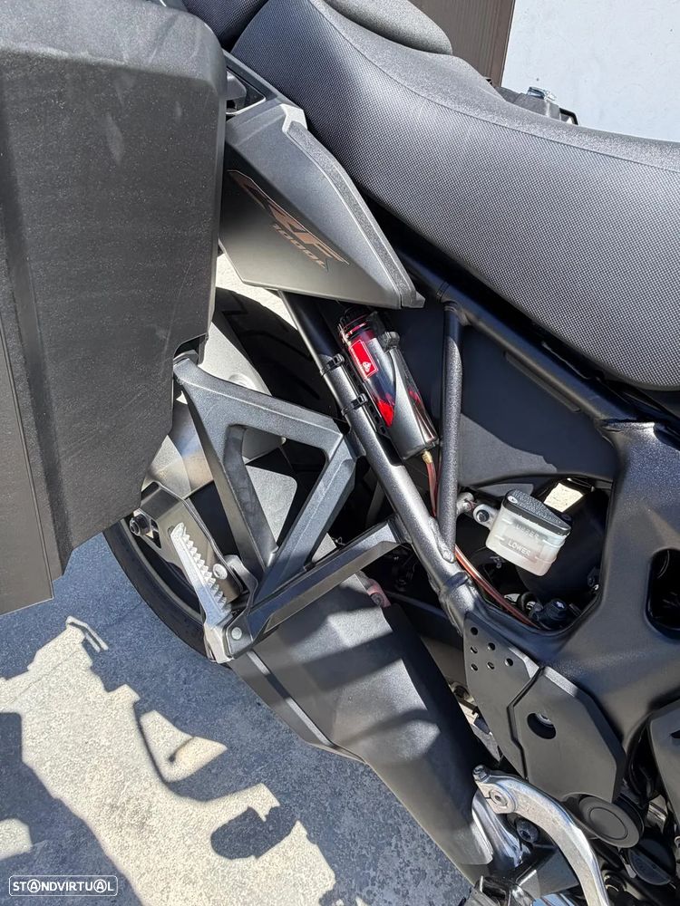 Honda Africa Twin - 9