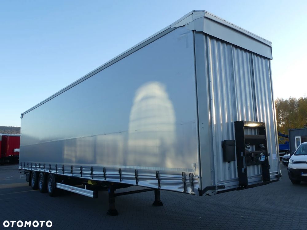 Kassbohrer MEGA / FIRANKA / OŚ PODNOSZONA / DACH PODNOSZONY / - 13