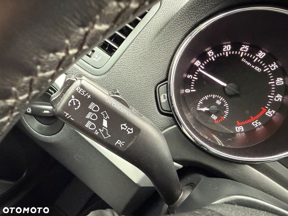 Skoda Yeti 2.0 TDI DPF Elegance - 16