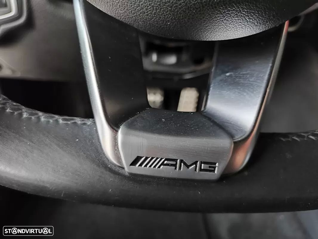 Mercedes-Benz C 220 d Coupe 9G-TRONIC AMG Line - 29