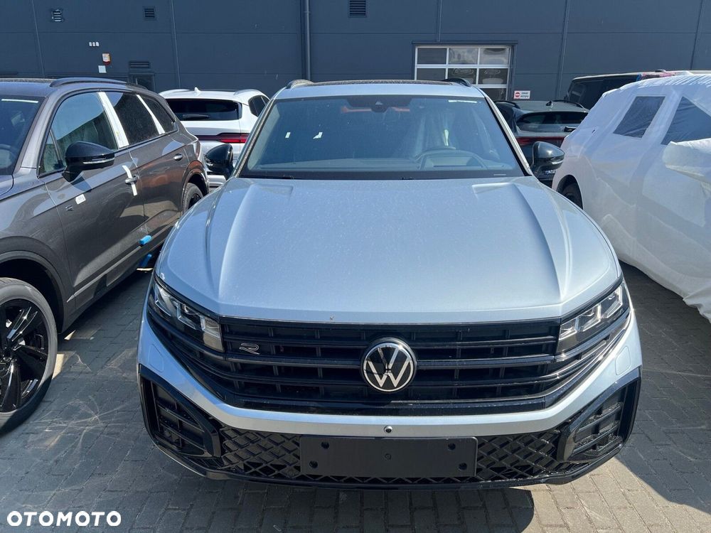 Volkswagen Touareg 3.0 V6 TDI 4Motion R-Line Final Edition - 2