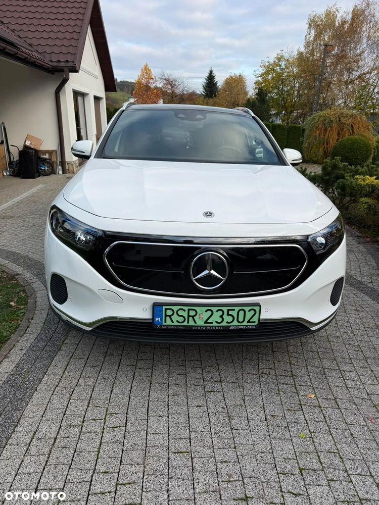 Mercedes-Benz Eqa