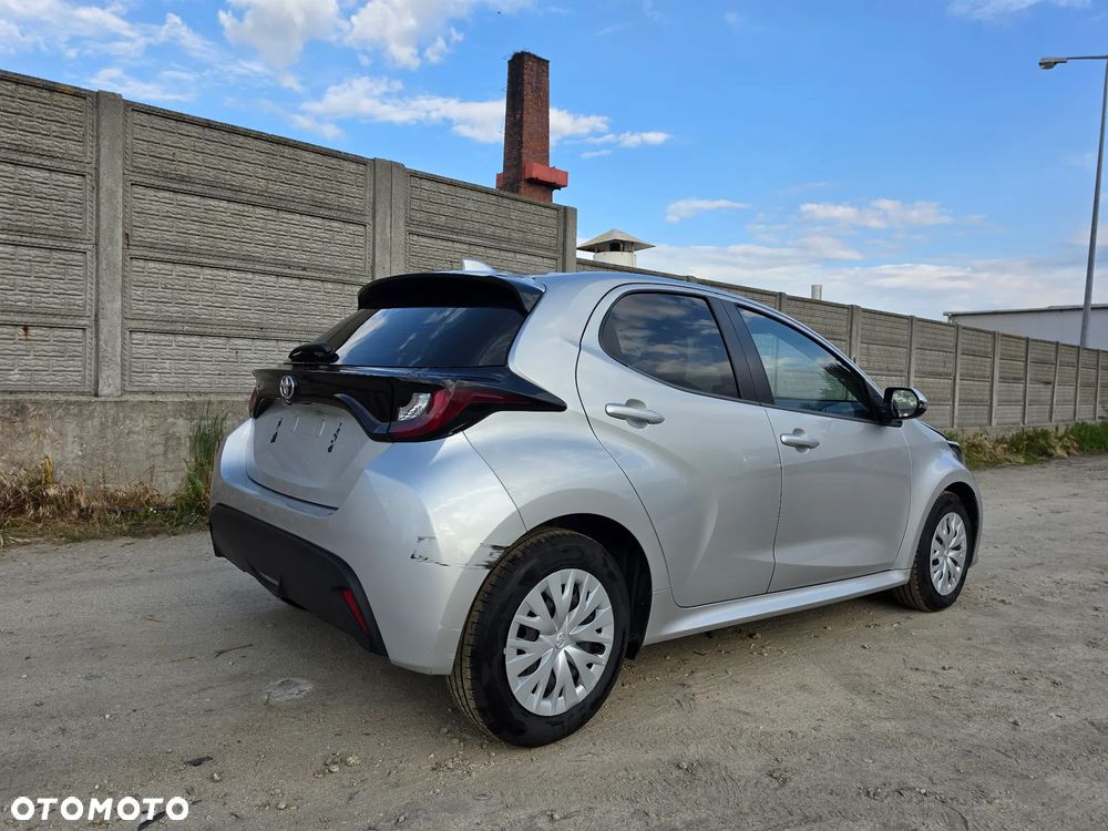 Toyota Yaris 1.5 VVT-i Comfort - 35