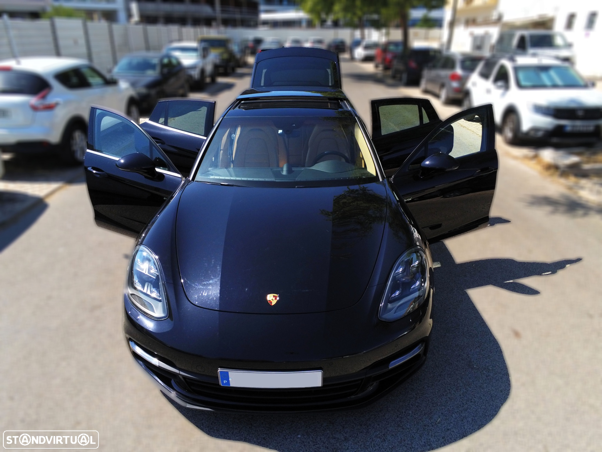 Porsche Panamera 4 E-Hybrid - 16