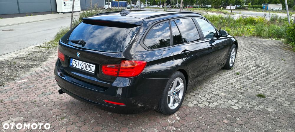 BMW Seria 3 318d DPF Edition Exclusive - 3