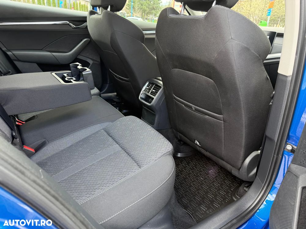 Skoda Octavia 2.0 TDI Premium Edition - 20