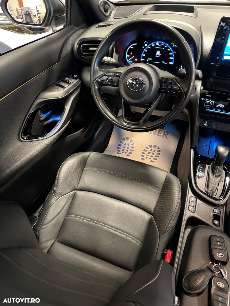 Toyota Yaris Cross 130 1.5 VVT-i Style Plus - 12