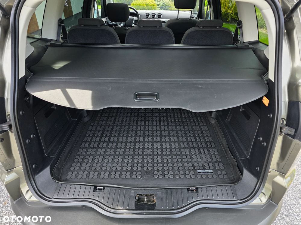Ford S-Max 2.0 TDCi Titanium - 29