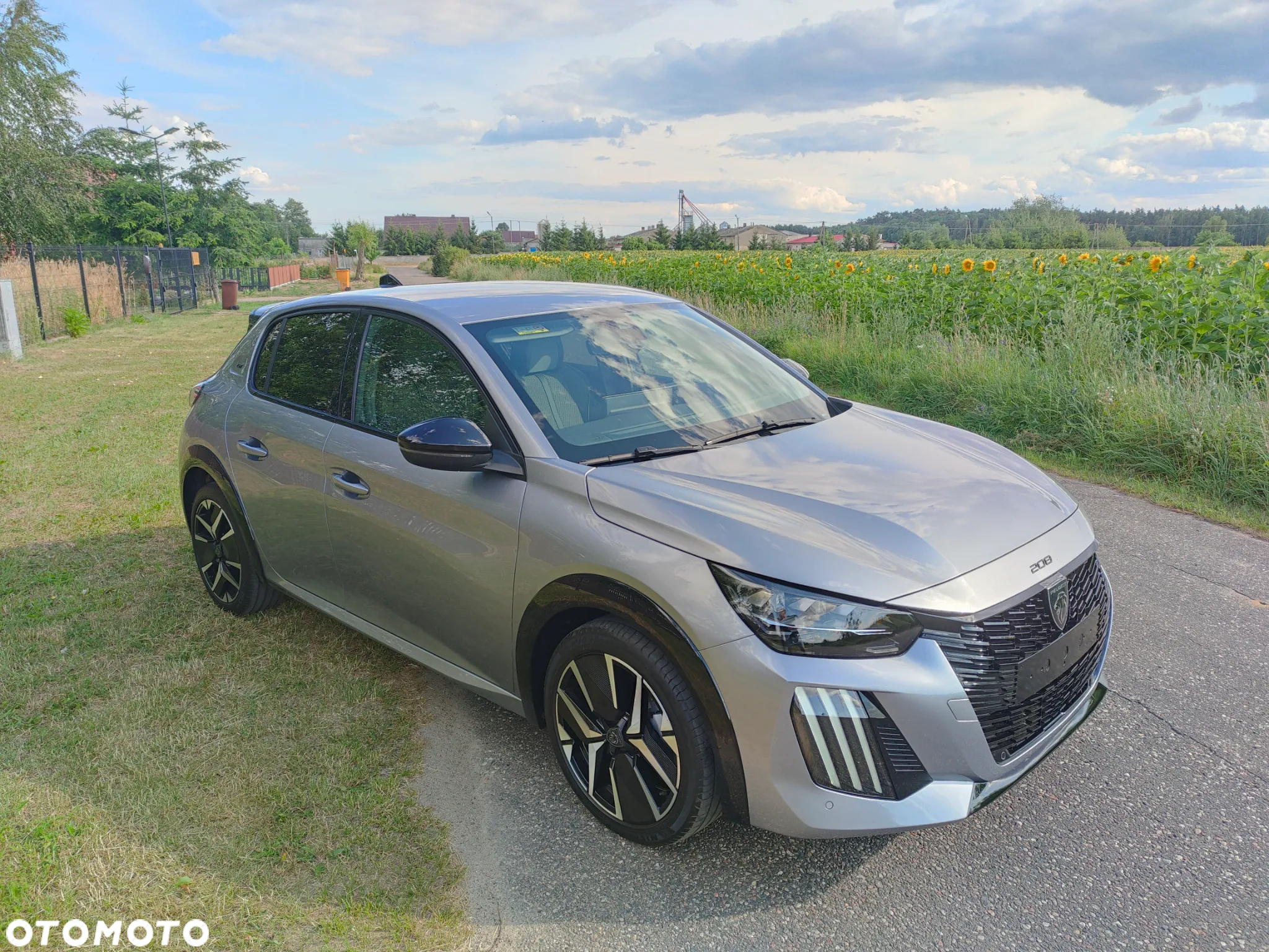 Peugeot 208 1.2 mHEV GT - 4