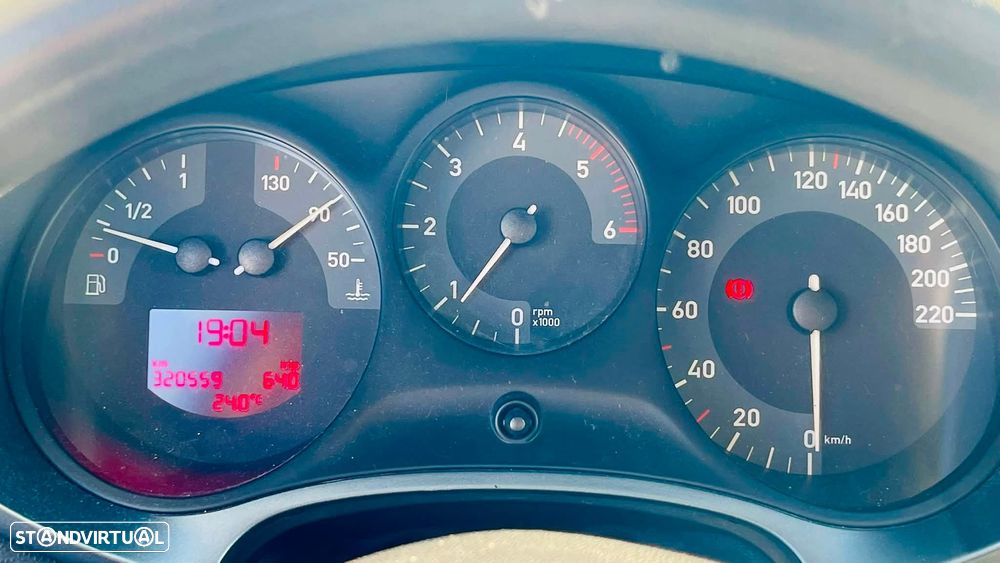 SEAT Leon 1.9 TDi Sport - 11
