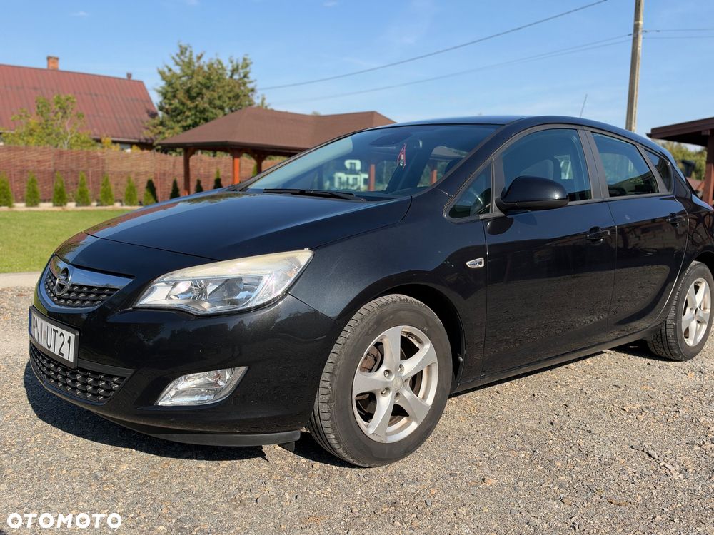 Opel Astra - 2