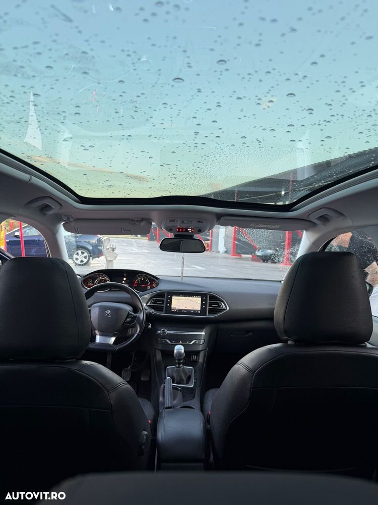 Peugeot 308 - 7