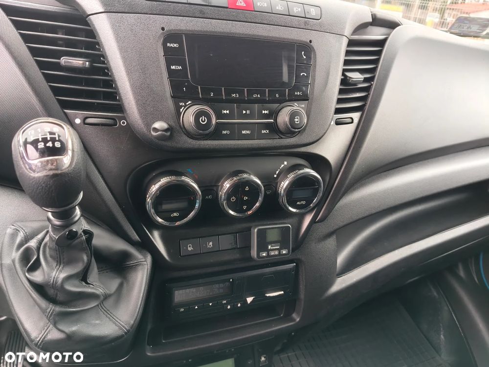 Iveco DAILY 72C80 - 8