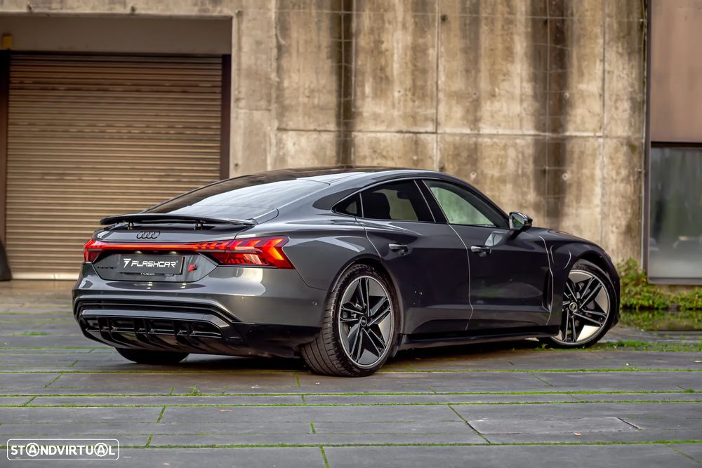 Audi e-tron GT quattro - 52