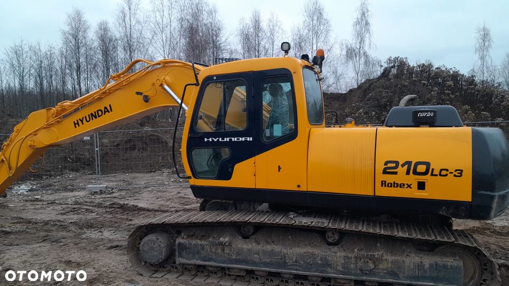 Hyundai 210 LC - 3 - 1