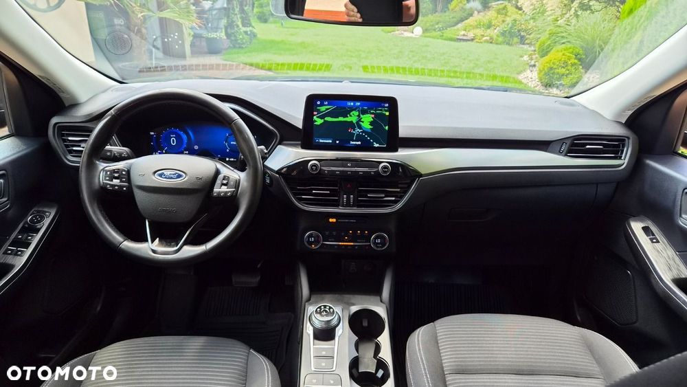 Ford Kuga - 19