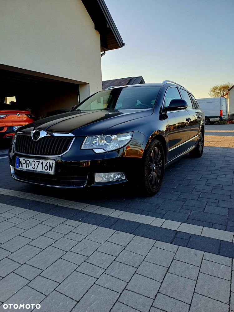 Skoda Superb 2.0 TDI 4x4 DSG Comfort - 1