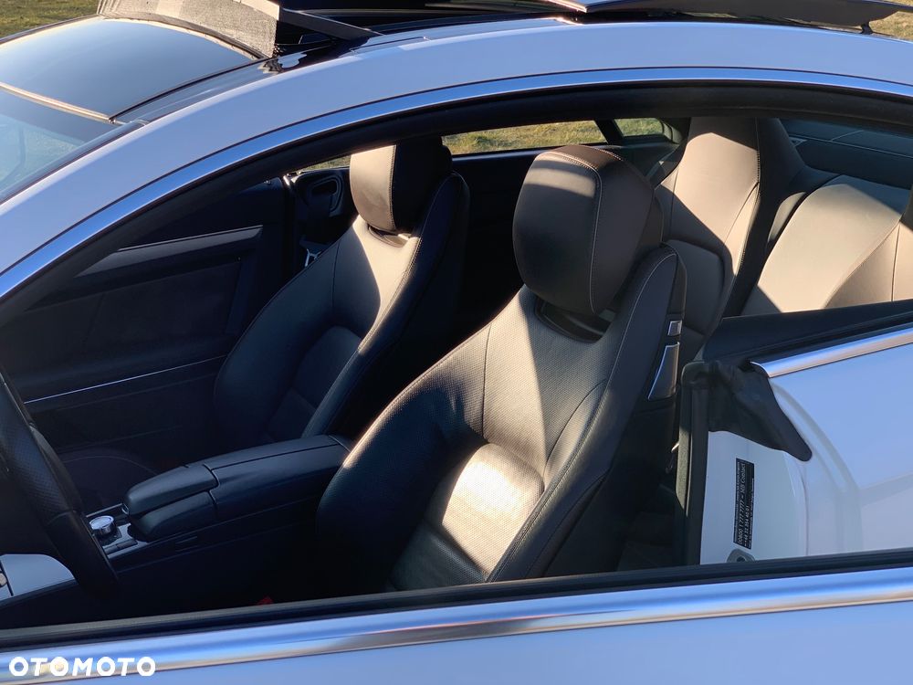 Mercedes-Benz Klasa E 250 - 4