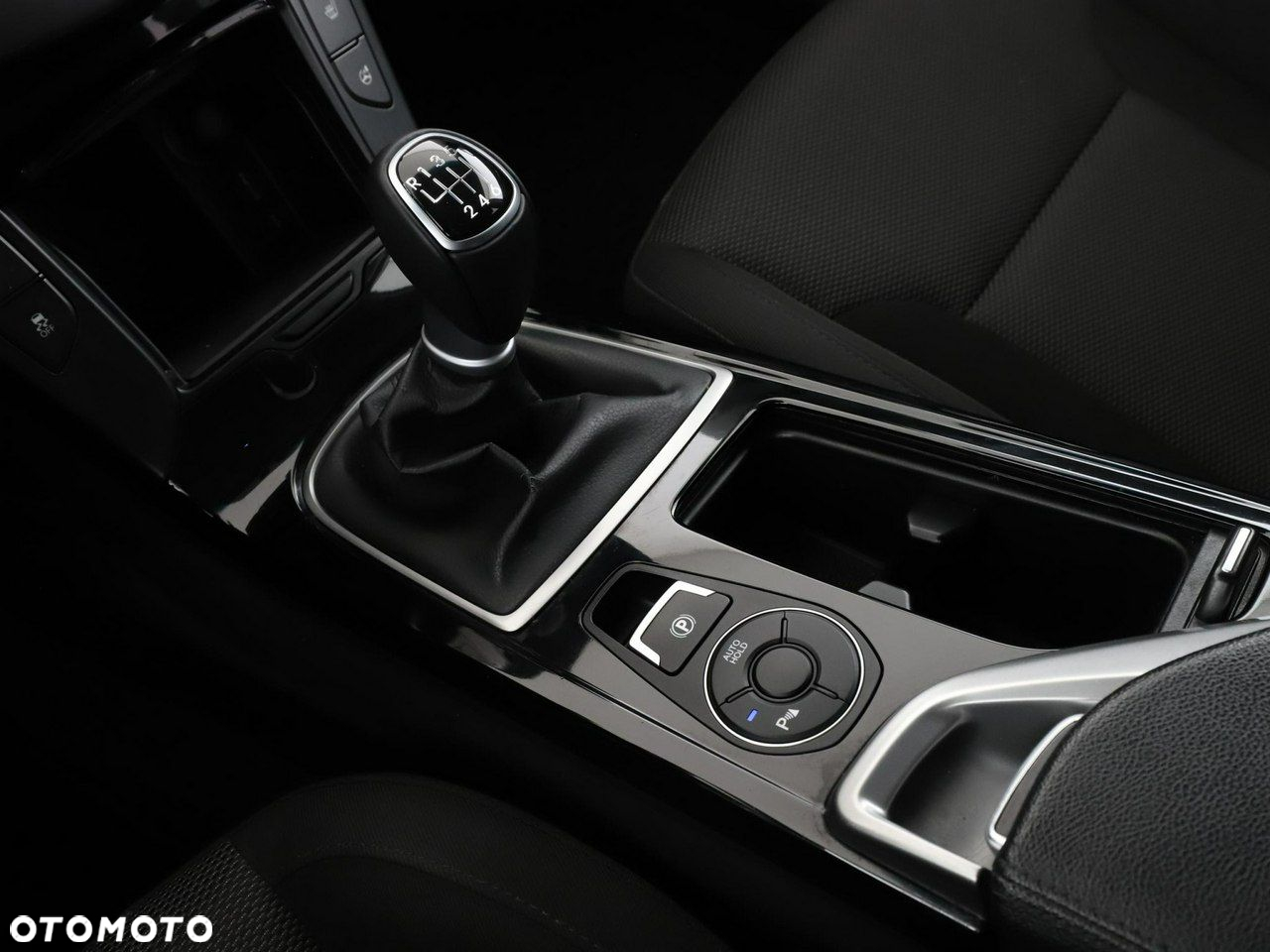 Hyundai i40 i40cw 1.6 Fifa World Cup Edition - 30