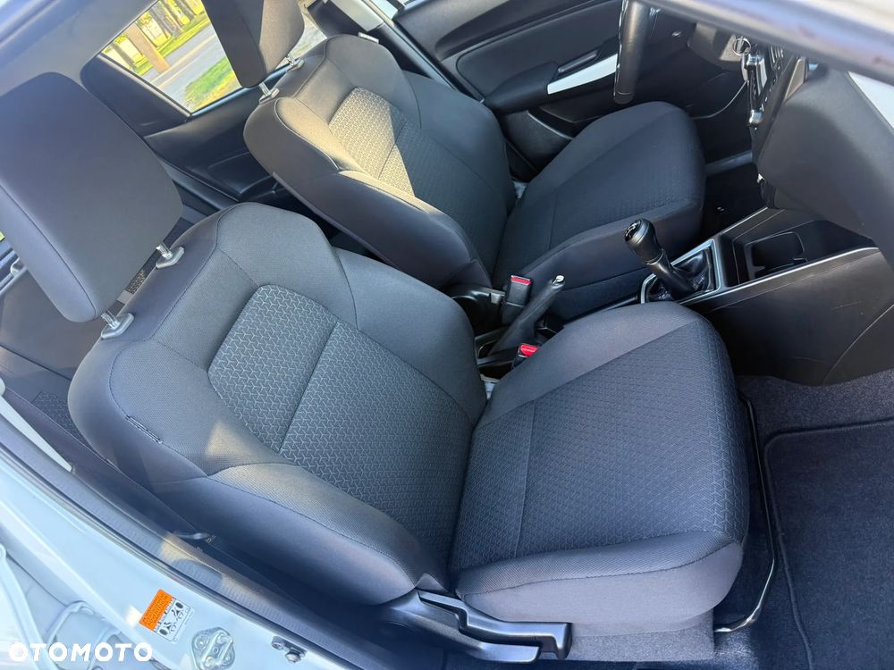 Suzuki Swift 1.2 Dualjet Club - 39