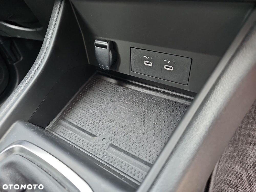 Renault Captur - 31