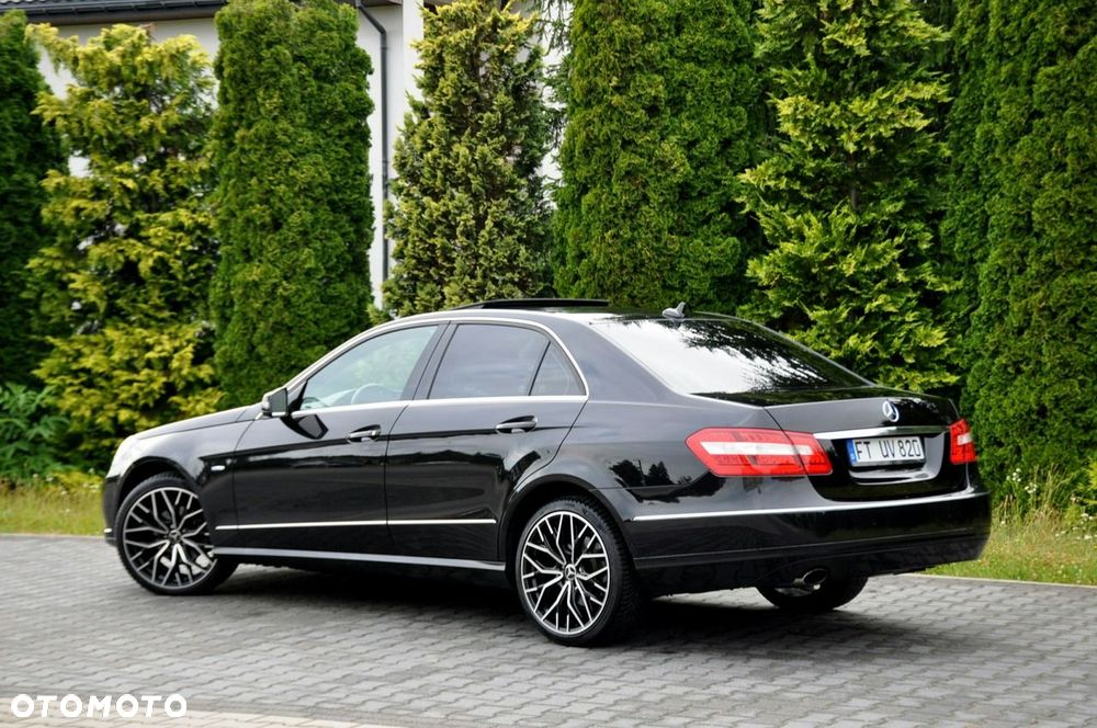 Mercedes-Benz Klasa E - 13