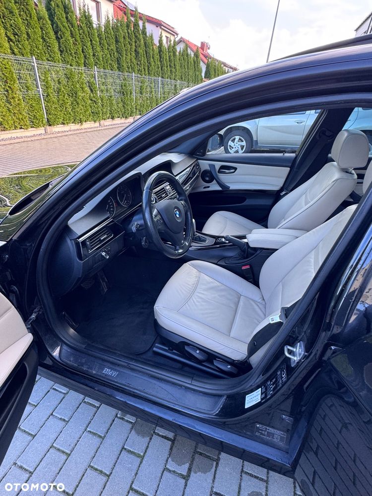BMW Seria 3 2010