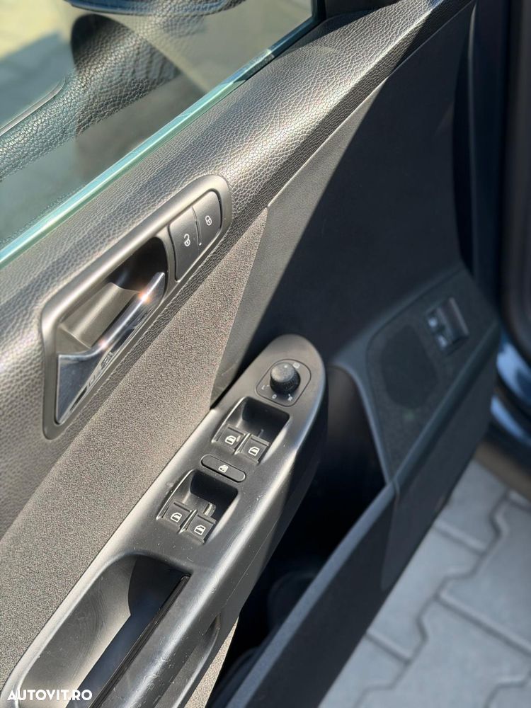 Volkswagen Passat 2.0TDI Highline DPF 4Motion - 5