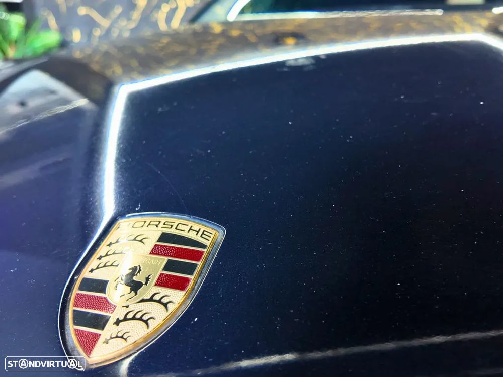 Porsche Cayenne Platinum Edition - 14