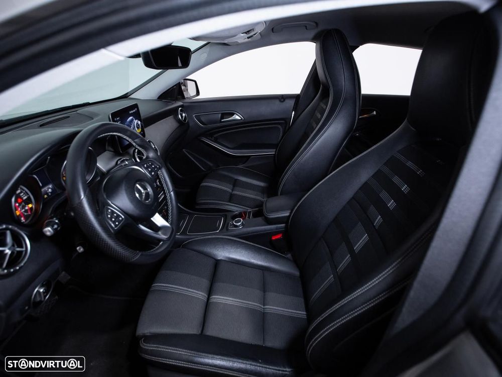 Mercedes-Benz CLA 200 - 8
