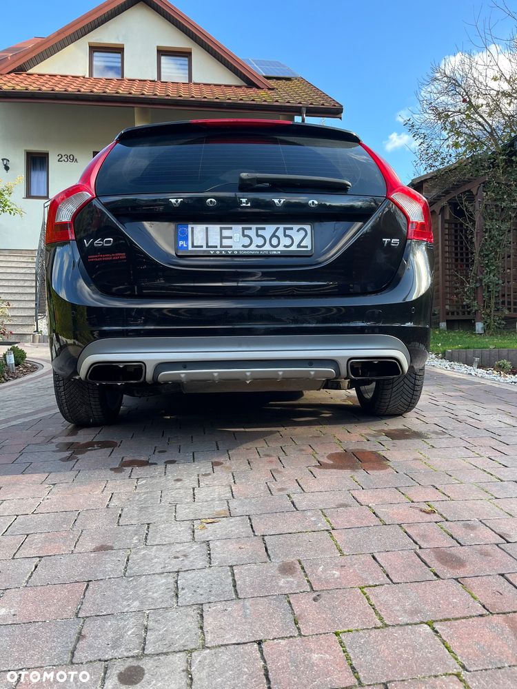 Volvo V60 - 11