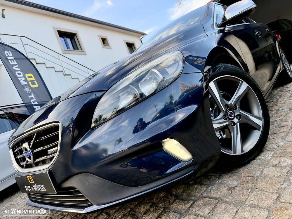 Volvo V40 D2 R Design - 1