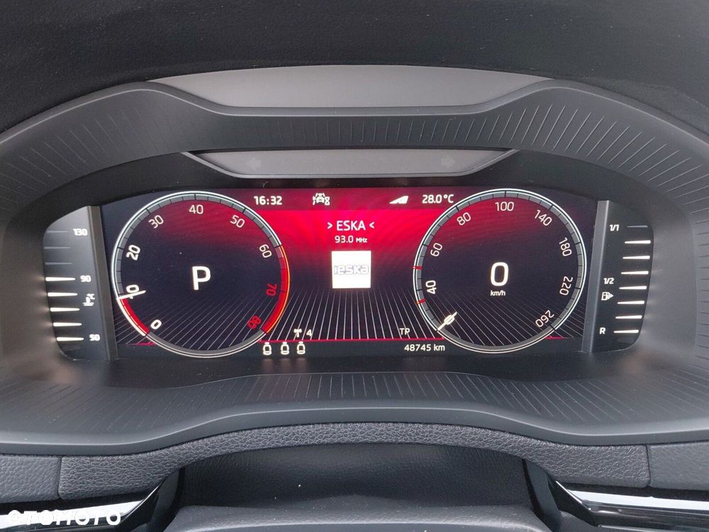 Skoda Karoq 1.5 TSI ACT Sportline DSG - 23