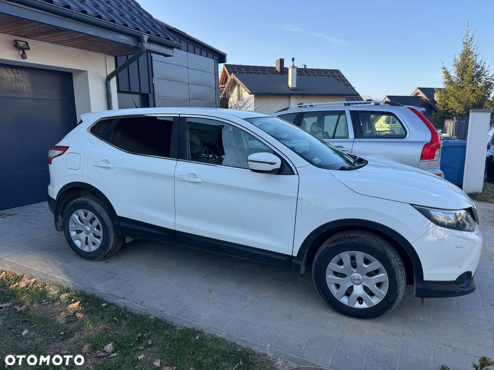 Nissan Qashqai 1.2 DIG-T Acenta Xtronic - 4