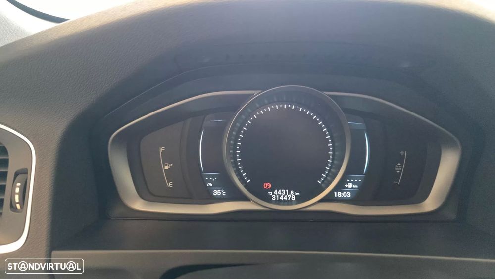 Volvo V60 2.0 D4 VOR - 45