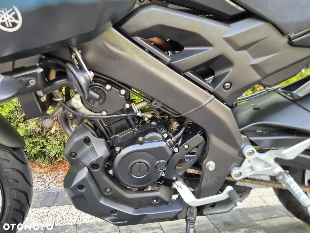 Yamaha MT - 15
