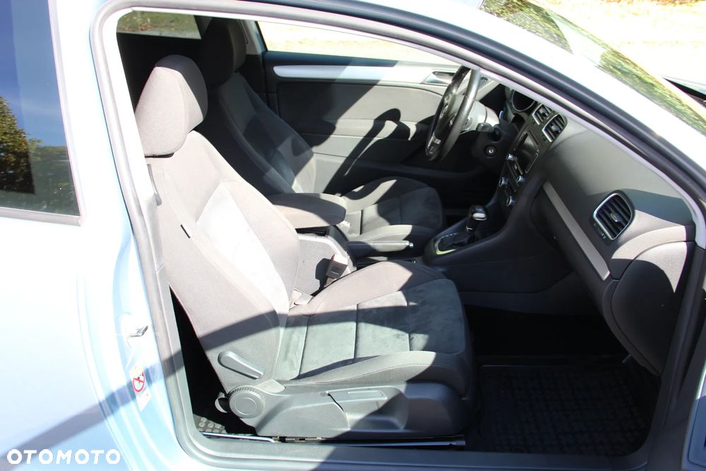 Volkswagen Golf - 13