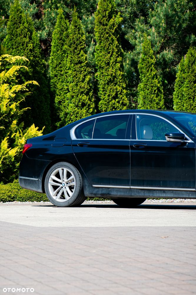 BMW Seria 7 730d xDrive - 5